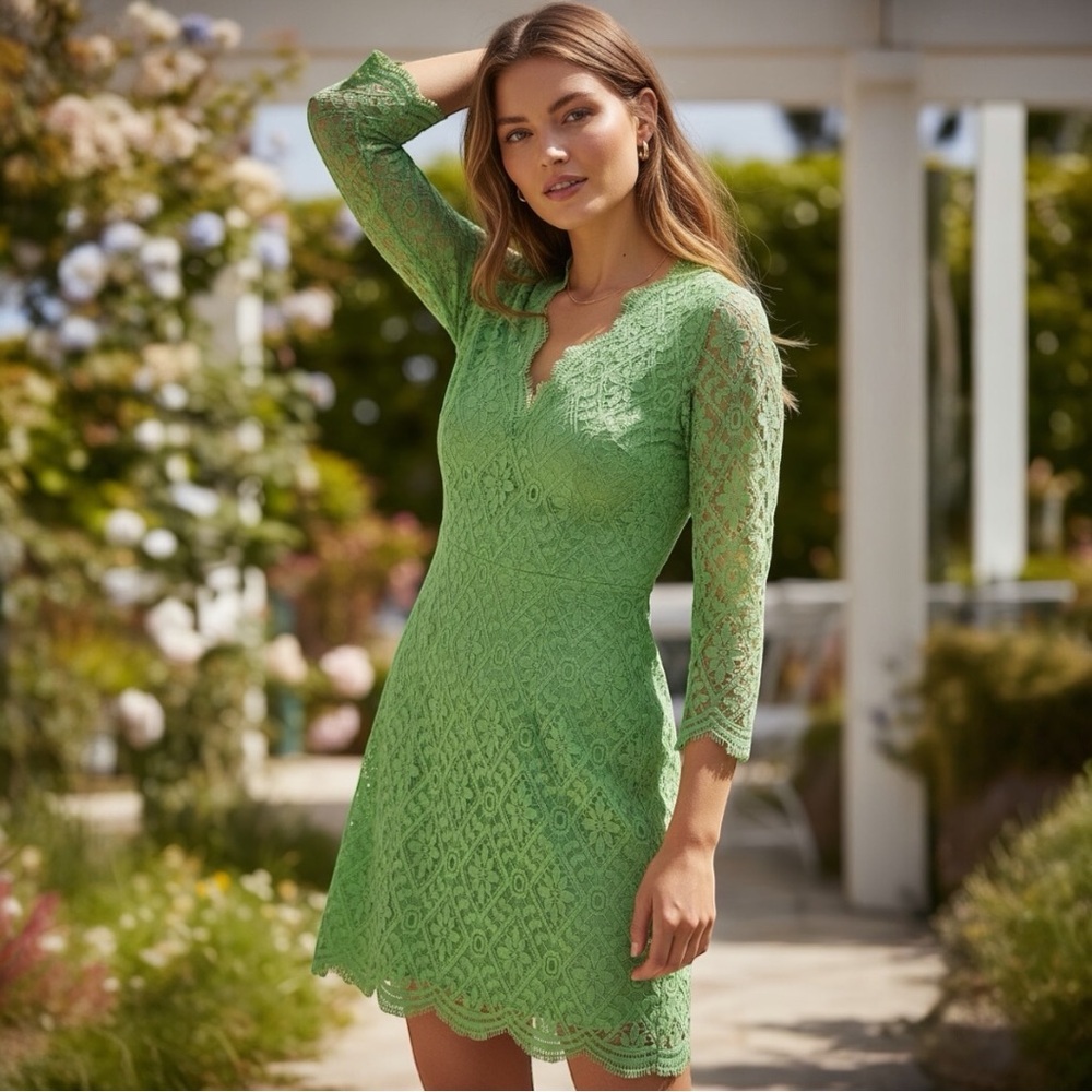 Lilly Pulitzer Meryl Poolside Blue/Mint Green Lace Sheath Dress In Size 6